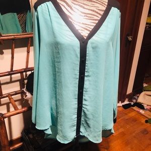Torrid button up backless top aqua & black size 2